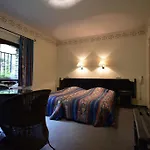 Hotel Moulin De La Strument 3*