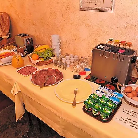 Hotel Moulin De La Strument 3*