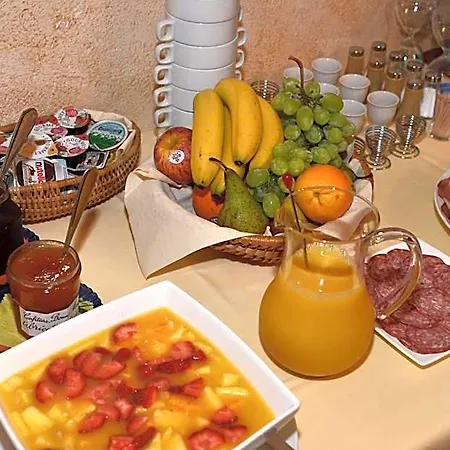 Moulin De La Strument Hotel 3*